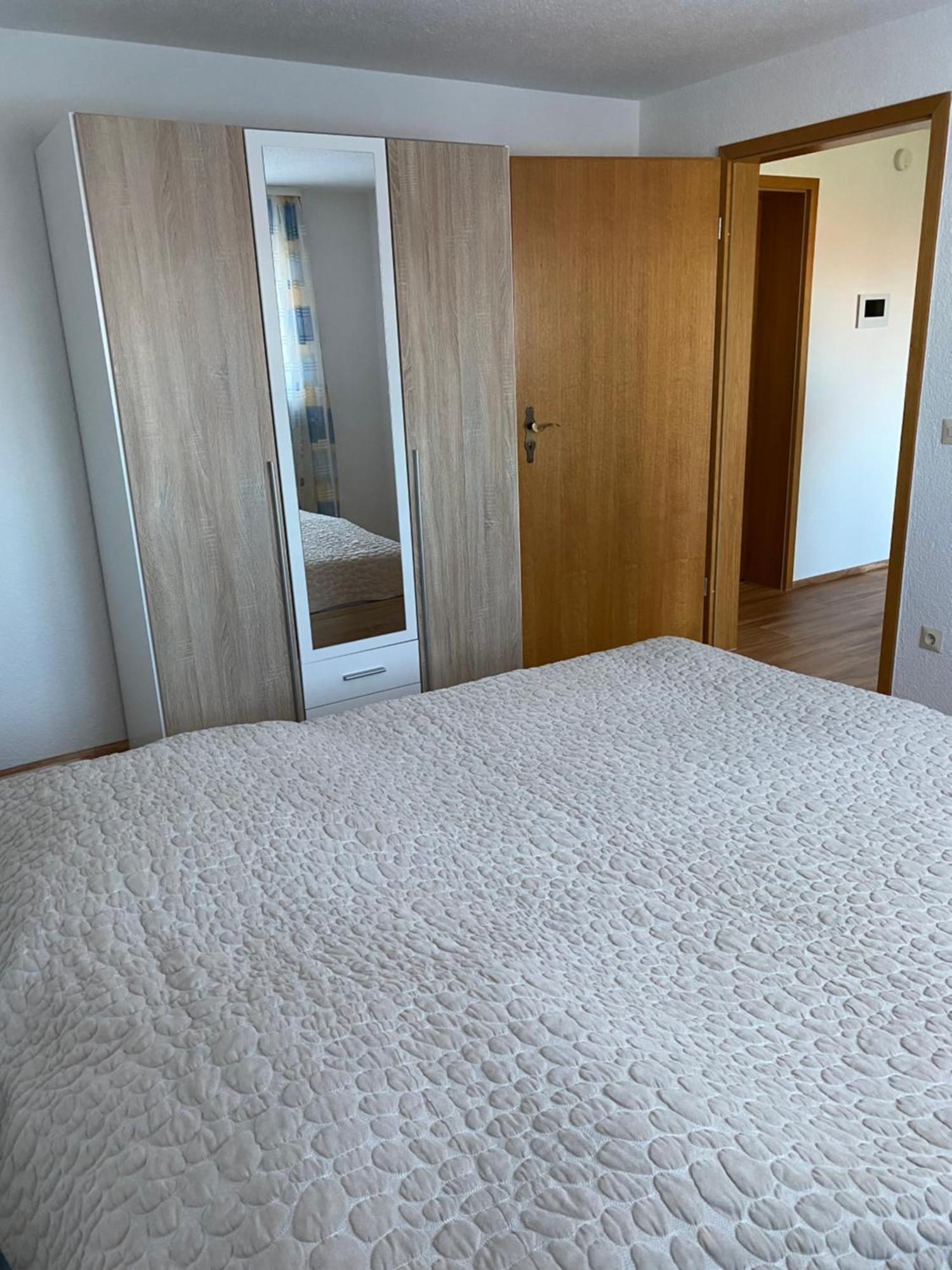 Apartment Ferienwohnung *